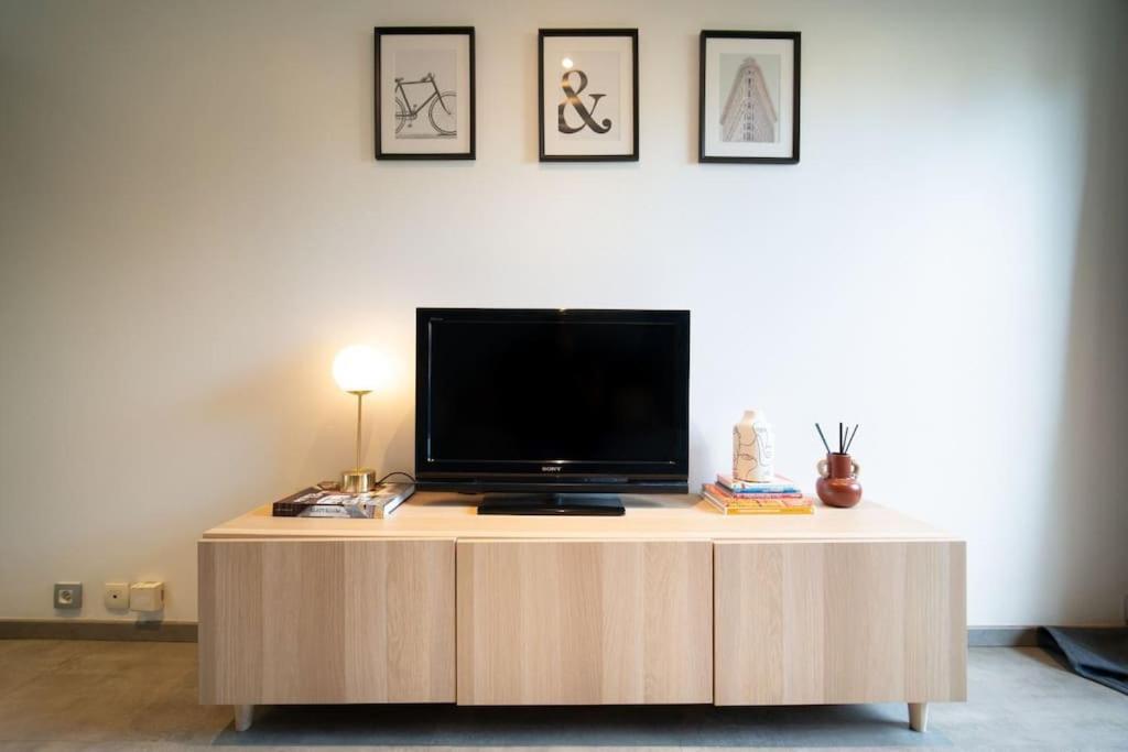 Air-Conditioned Apartment With Private Parking Marseille Ngoại thất bức ảnh